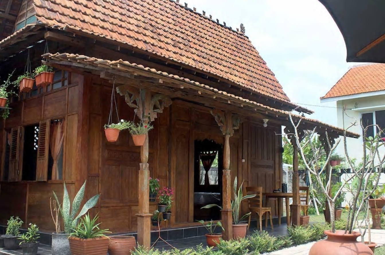 Rumah Limasan